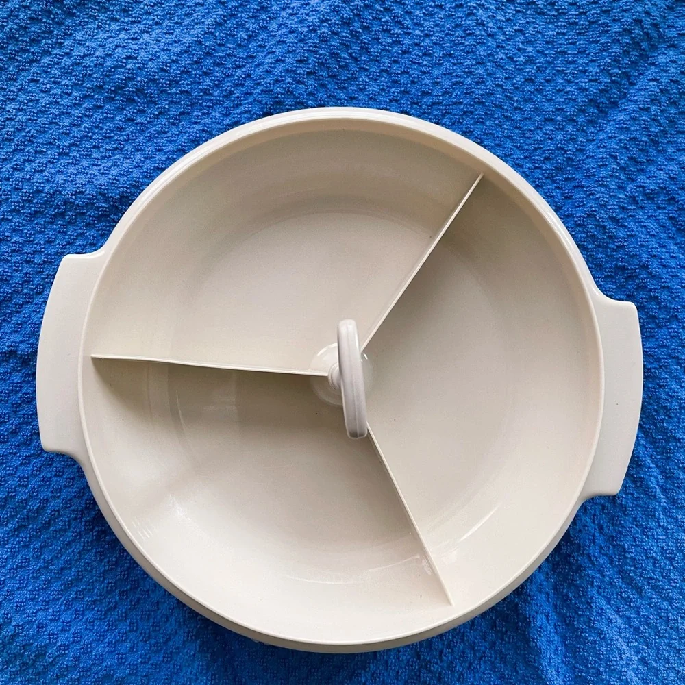 Vintage Tupperware Suzette, Jr. Divided Serving Dish from the 1970”s